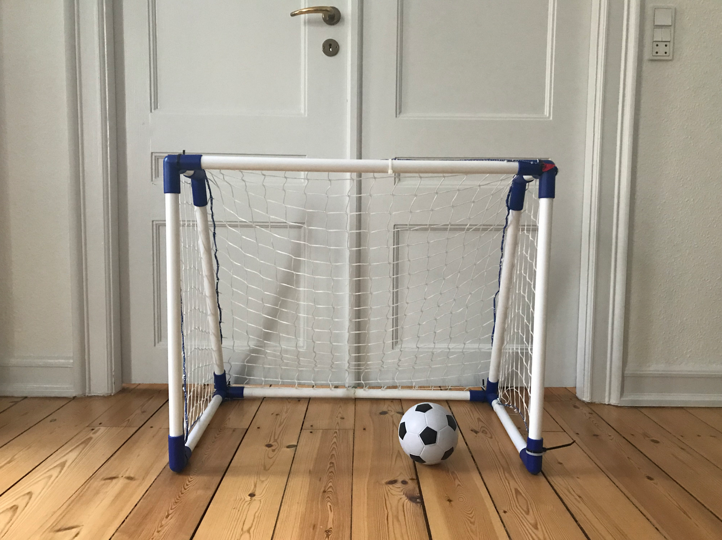 OUTLET. 2 stk. Minimål til haven eller fodboldværelset